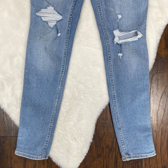 Old Navy Jeans 4 Rockstar Super Skinny High-Rise Light Wash Ripped Stretch Women - Picture 3 of 11